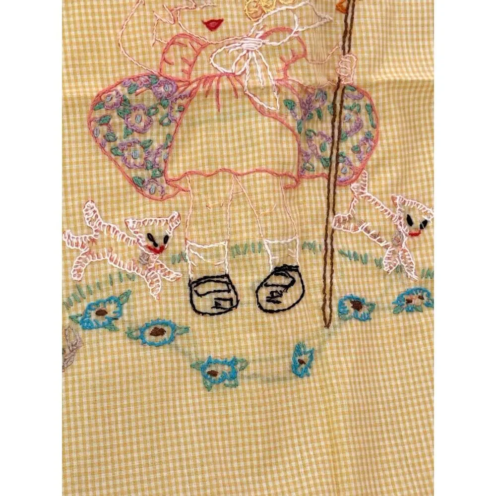 Vintage Little Bo Peep Hand Embroidered Baby Crib Quilt Coverlet Sheet Handmade